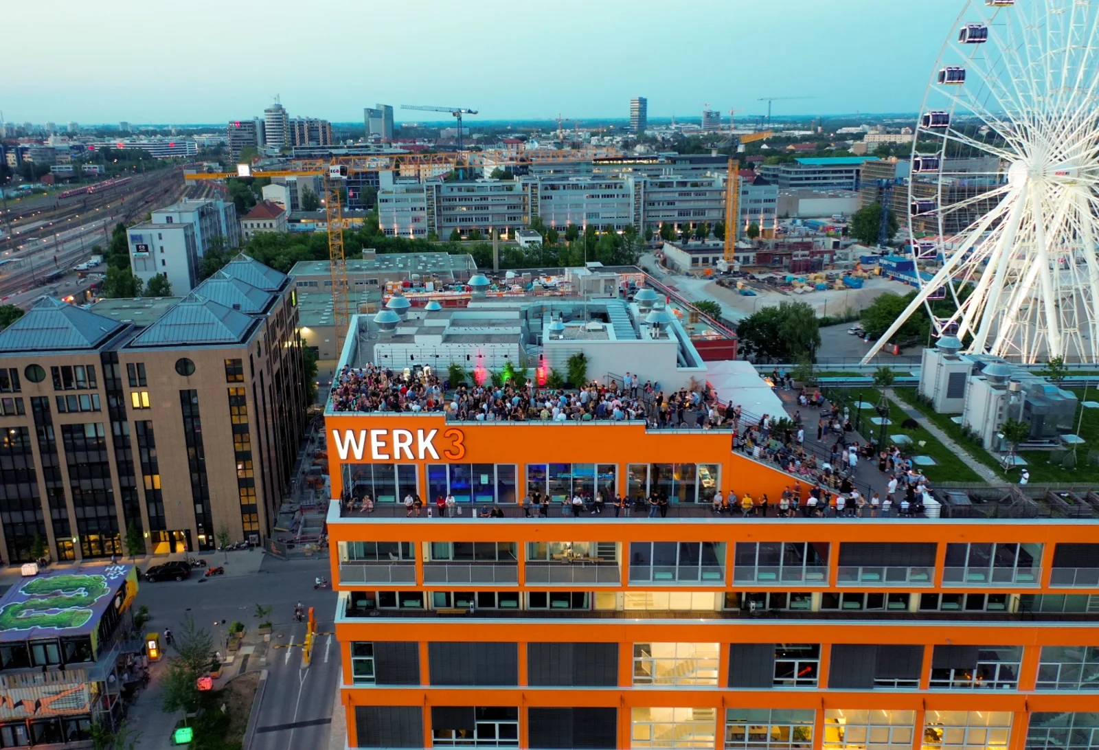 Vibeland Kickoff – Live Vibing mit Lovable, p0, Claude & monday.com